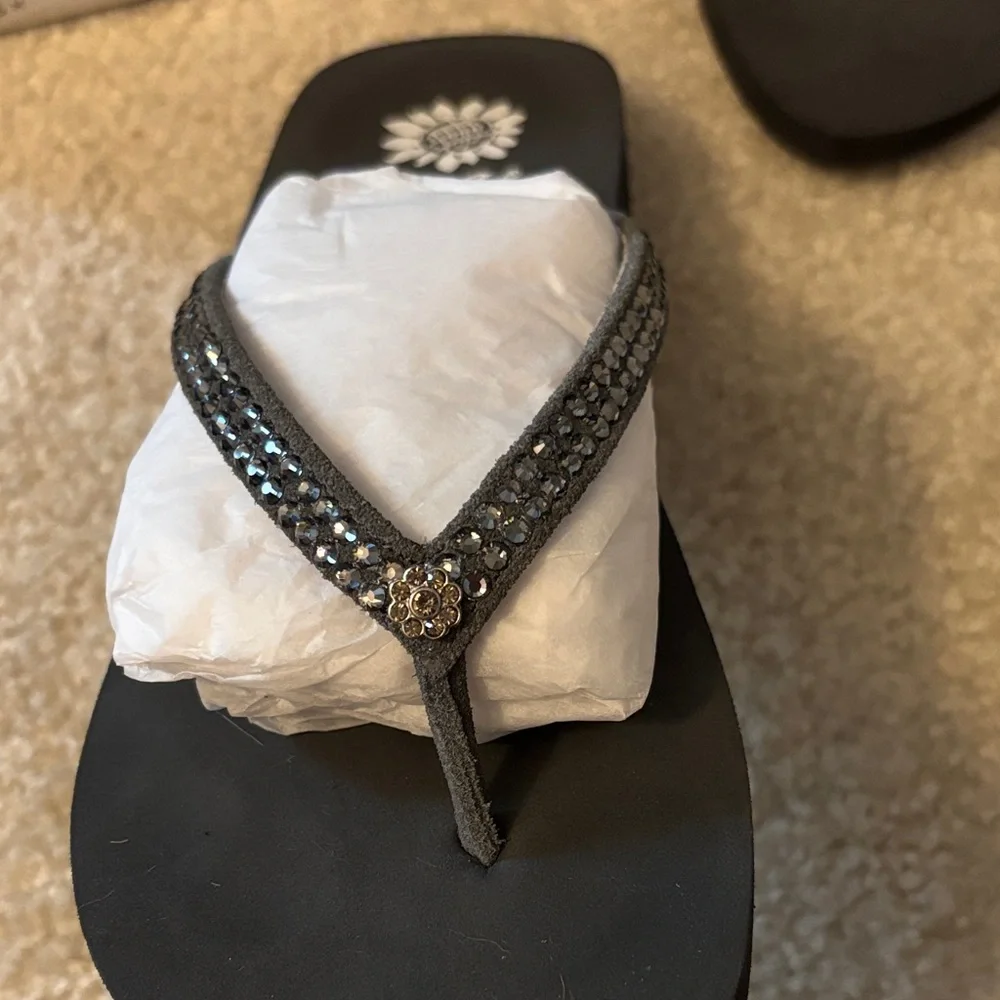 Yellow Box Black Sandals with Sparkling Accents - Picture 3 of 4
